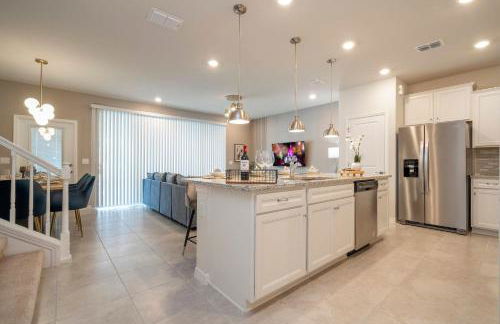 Brand New! Windsor Island 5BR Cozy Home Wpool/spa - Foto 69