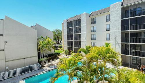 Two-Level, Heated Pool, Trolley to Beach & Village - Foto 2