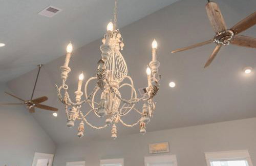 Gorgeous 5BR Sleeps 20 Great OutDoor Entertainment - Diamond in the Dunes - Foto 39