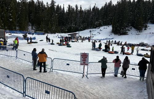 NEW! Cozy & Secluded House w/Deck - Near Yosemite! - Foto 43