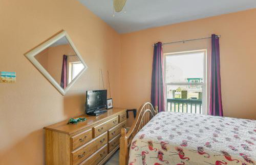 Steps to Crystal Beach! Family and Pet-Friendly Home - Foto 9