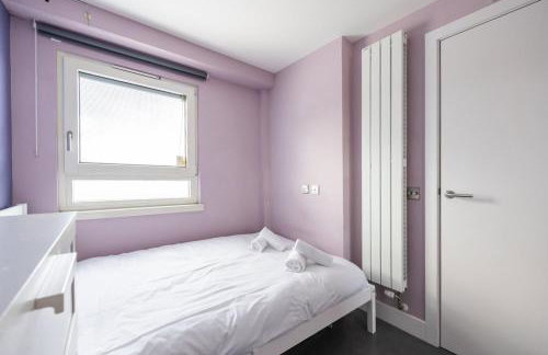 GuestReady - Modern home near Craigmillar area - Foto 14