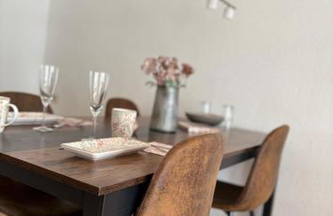 Ferienhaus nähe Stadtpark, renoviert, Businesswohnung, Monteurwohnung, Geschäftsreisendewohnung, Garten, Balkon,Parkplatz - Foto 9