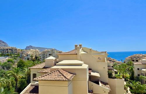 VILLA GADEA Luxury Penthouse - Photo 27