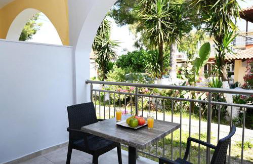 EVDOKIAS Apt,brand new 2025 modern Apt in the center of Alikanas - Foto 28