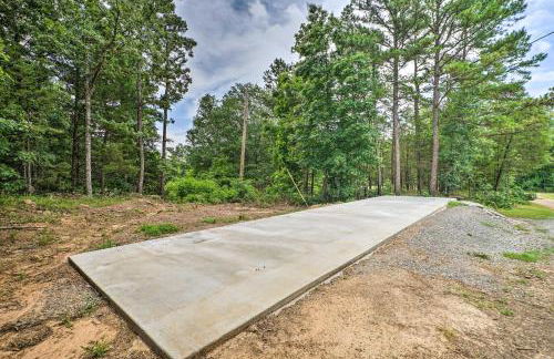 Updated Tuskahoma Cabin with Fire Pit and Deck! - Foto 31