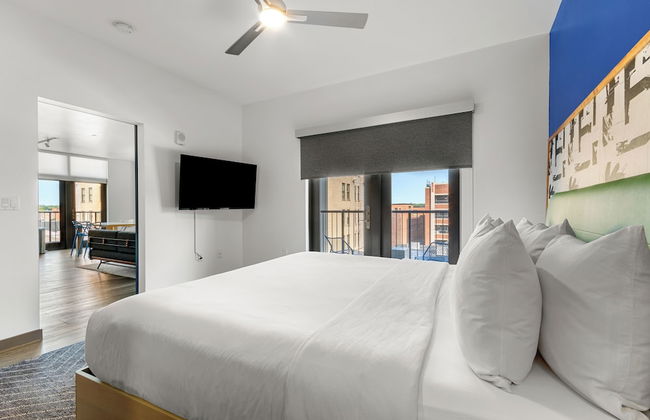 Exhibit A2 - Foto 77