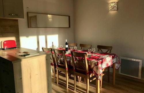 Appartement 8 personnes à 3 minutes des pistes - Photo 4