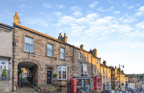 Old Bank House - Photo 17