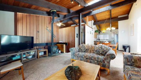 Mammoth Estates Condo - Near Village at Mammoth & Pet Friendly - Foto 2