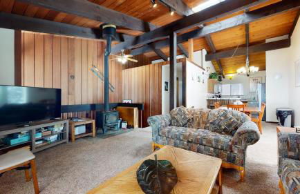 Mammoth Estates Condo - Near Village at Mammoth & Pet Friendly - Foto 2