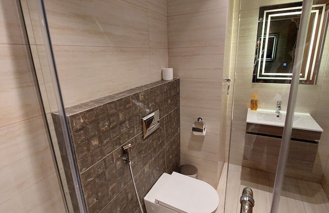 Luxury Furnished Apartment - Damac Tower - Foto 47