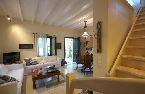 Anassa Boutique Beach House - Photo 1