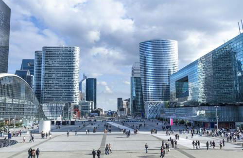 Appartement 3 pièces confortable bien situé à La Défense, proche des transports, de paris et de l'arena - Foto 11