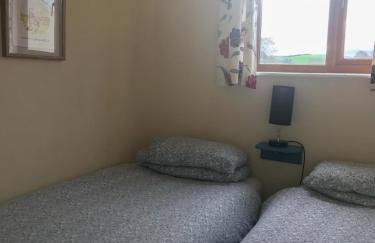 Court Farm Holiday Bungalows Ltd - Photo 38