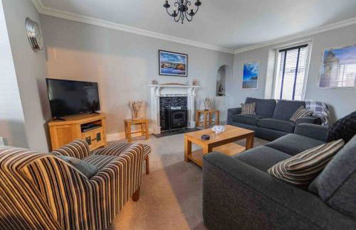 Hill Crest - Clifftop Escape with Sea View - Foto 10