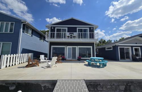 AWave From It All lakefront on Big Spirit Lake - Foto 31