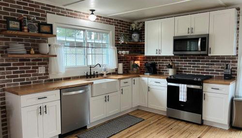 In the Woods by a Pond! Sugar Ranch Guest House! - Foto 3