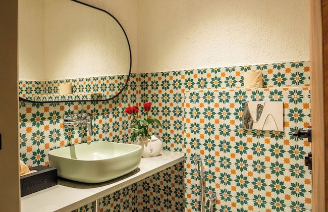 ELIVAAS Kamerios Brisa 1BHK with Jacuzzi - Photo 38