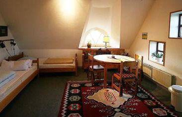 Erlenhof-Steinau-Fachwerkhaus-mit-Reetdach - Foto 7