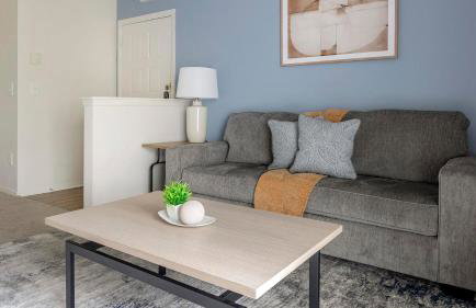 Landing Modern 1BD Game Room Gym - Photo 33