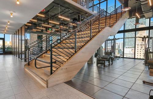 MVR - SupErhost Stay 10 Yrs of 5-Star Service - Foto 32