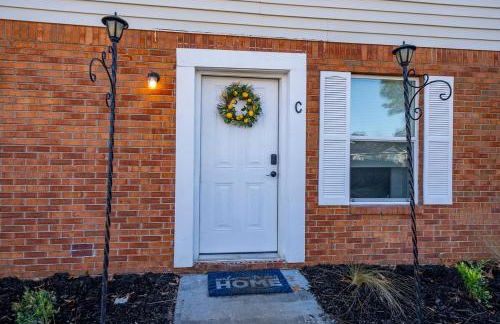 Chic & Modern 2BD Near CAE - Foto 4