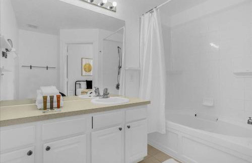 3 Bedrooms 3 Bathrooms Windsor Hills 7662 SR - Foto 18