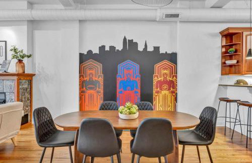 Lofts on E 4th, WALK TO CAVS, Sleeps 6 - Foto 38