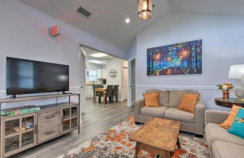 Downtown Ocean Springs Duplex with AandC 1 Mi to Beach - Photo 6