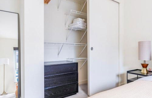 Blueground Northwest Bellevue rooftop nr Lake Washington SEA-962 - Foto 13