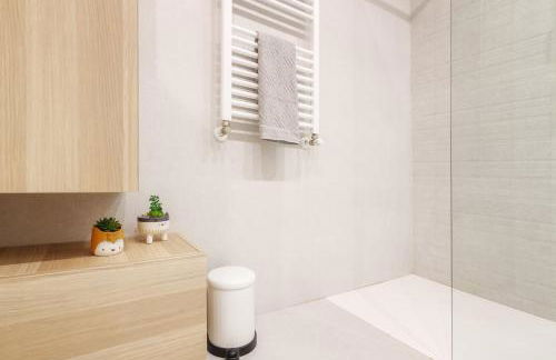 MODERN LOVELY HOUSE GUGGENHEIM - Foto 29