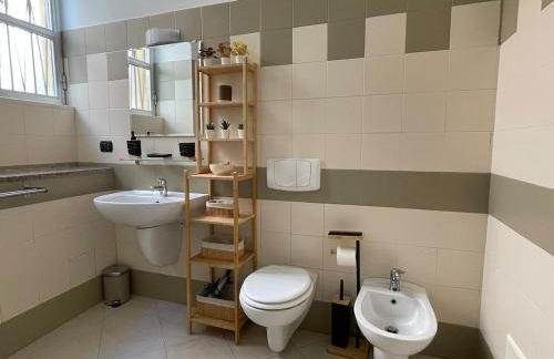 Miele Living Home - Comfort in the Heart of Vercelli - Foto 5