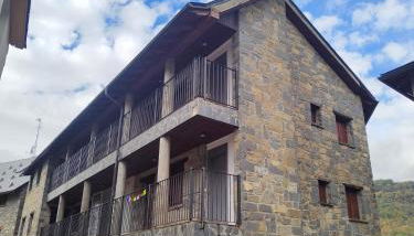 Los Cachorros - Foto 2