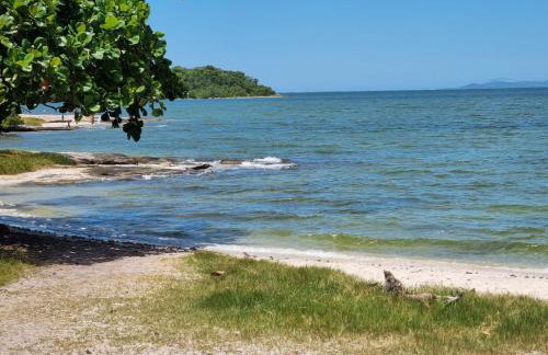 Casa com churrasqueira perto da lagoa - Foto 19