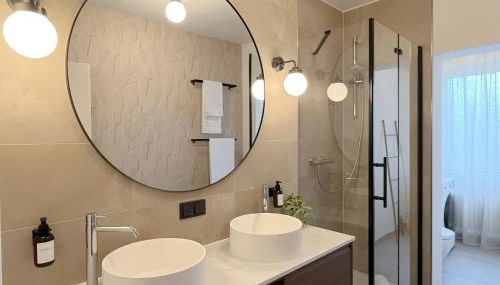 Seestadt Apartment I Sauna I Parkplatz I Zentral - Foto 3, towels, Shower