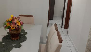 Apartamento aconchegante no Jardim Paulistano I - Garagem APENAS para carro pequeno na lateral do prédio! - Foto 3