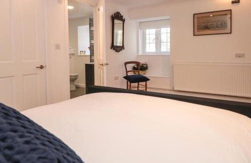 Shipwrights - Photo 18