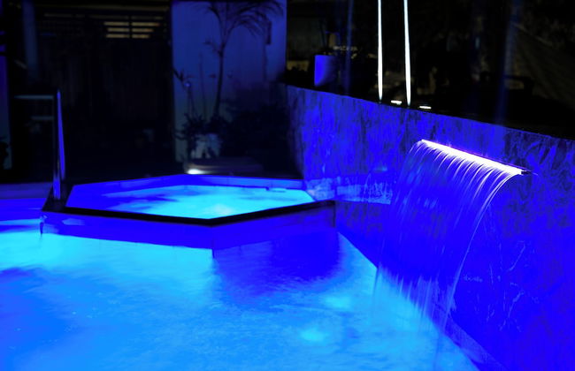 Galapagos and Beyond - Photo 20