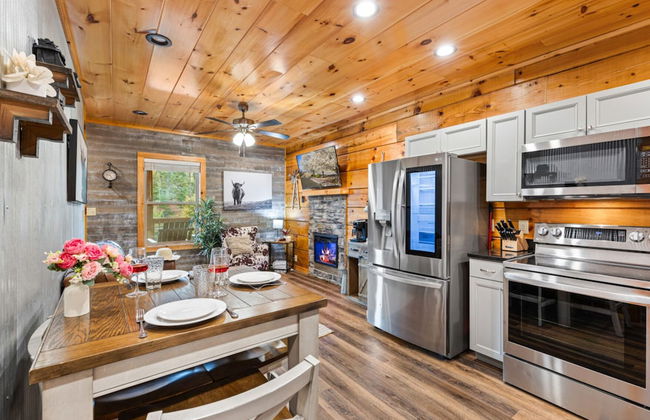 Rustic Mountain Retreat by Ghosal Luxury Lodging - Foto 23