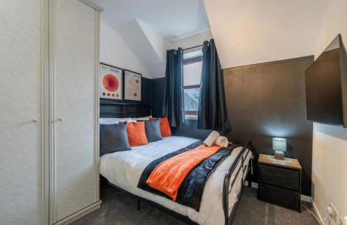 Elegant 2BR Fraserburgh for Work & Family Stays - Foto 11