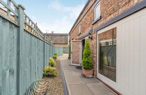 Upstairs Downstairs Cottage - Foto 3