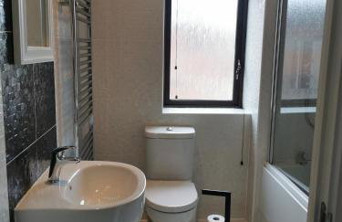 Riverside Cockatoo's Cottage Charming 3 Bed Retreat for up to 10 Guests - Foto 26