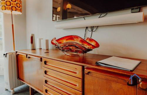 Unique Boathouse, detached free parking x4 cars - Foto 79