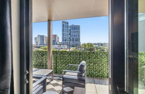 The Twelve Thirty Lounge in Downtown Nashville - Foto 32