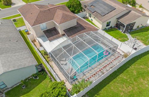 Amazing Blue Private Pool 4BR House Near Disney - Foto 35