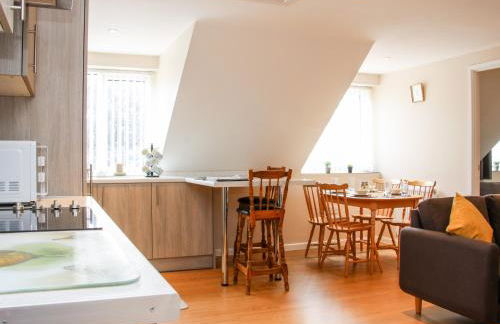 Springfield House - Photo 6