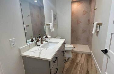 "The Vault" - 3 King Beds-3 Bath - Foto 35