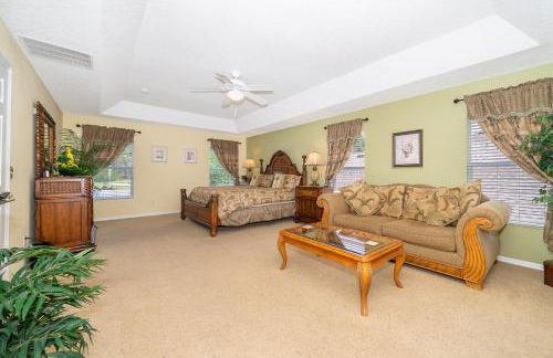 Vacation Villa with Private Fenced Pool & Spa - Foto 7