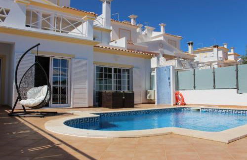 magnifique et spacieuse villa avec piscine privative - Foto 31